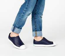Load image into Gallery viewer, It's the leader of lite-ness and the original EVA all-star, the uncompromisable Jefferson from Native Shoes. Like any reigning ruler of the ring, the Jefferson encompasses all of the fine features that you'd expect from a Native shoe. It's shock absorbent, odor resistant, hand-washable, and comes in an infinite assortment of colors and treatments. Capabilities clouds could only dream of.
Available in child & youth sizes.
Pre-Sale for Spring