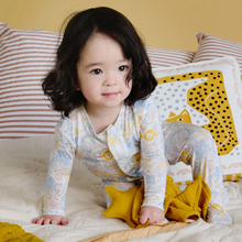 Load image into Gallery viewer, Infant Girl's Nikki Menagerie Footie