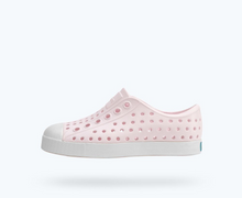 Load image into Gallery viewer, It's the leader of lite-ness and the original EVA all-star, the uncompromisable Jefferson from Native Shoes. Like any reigning ruler of the ring, the Jefferson encompasses all of the fine features that you'd expect from a Native shoe. It's shock absorbent, odor resistant, hand-washable, and comes in an infinite assortment of colors and treatments. Capabilities clouds could only dream of.
Available in child & youth sizes.
Pre-Sale for Spring