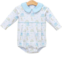 Load image into Gallery viewer, Dress your little one in the adorable Puppy Pals Boys Bubble from Trotter Street Kids. This charming outfit features a pale blue Peter Pan collar and delicate piping detail, perfectly complementing the sweet puppy and dog house print. Designed specifically for infant boys, it combines comfort and cuteness, making it an ideal choice for everyday wear or special occasions. Give your baby a cozy, stylish look that’s sure to capture hearts
