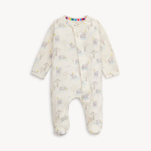 Introducing the Big Love Elephant Pajama Footie from Magnetic Me! Made with soft modal fabric and convenient magnets for easy changes. Cute elephant and chick pattern for any gender. Keep your little one cozy and comfortable with this adorable footie.