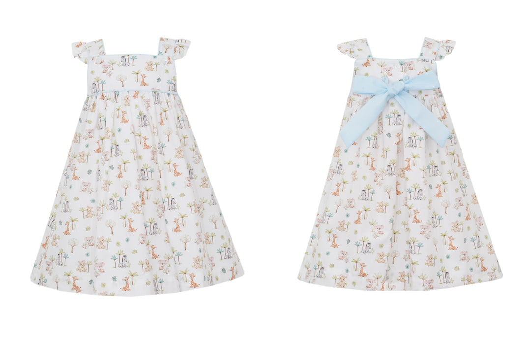 Looking for a dress that's both cute and adventurous? Look no further! Our Safari Print Bow Dress from Petit Bebe is perfect for your little girl, featuring an adorable zoo animal print and classic silhouette. She'll love wearing it to any outing or playdate, showing off her love for animals.