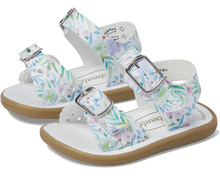 Load image into Gallery viewer, Footmates Eco-Ariel Sandals
