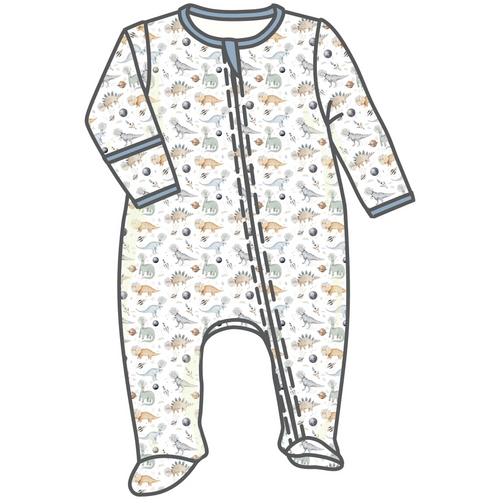 Blast off to bedtime with the Luna & Arlo Cosmic Dinos Zip Footie in Cobalt Blue. Crafted from sumptuous Pima Cotton, this cozy footie wraps your little dreamer in cloud-soft comfort. Featuring an enchanting all-over print of adorable dinosaurs sporting space helmets, it sparks imagination even at rest. Cobalt Blue accents on the trims and zipper bring a delightful pop of color that makes bedtime feel like an adventure. The convenient front zip makes diaper changes and bedtime routines effortless.