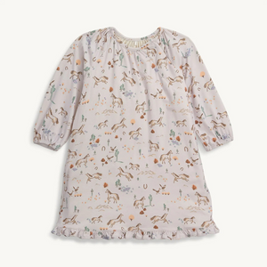Born to Run Right Fit Nightgown from Magnetic Me. Easy-to-dress magnetic nightgowns with unbeatable softness and comfort for sleep.&nbsp;

The RightFit™ long sleeve Nightgown features magnetic closures at the neck, allowing the gown to slip easily over the head—which also helps your kids develop a can-do attitude toward dressing themselves. Crafted in our revolutionary, naturally flame resistant fabric without the use of toxic chemicals, RightFit™ is breathable and oh-so soft.
