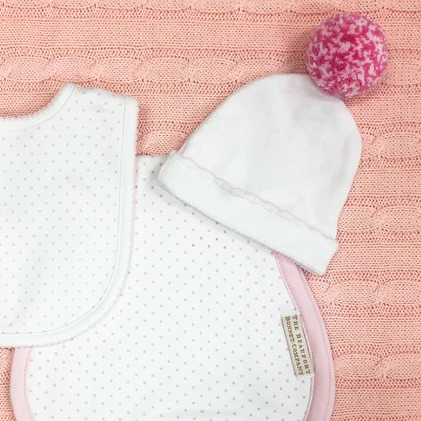 The most precious hat in all the lands is here! Who needs the hat the hospital gives you when you have this sweet knit hat to keep baby warm. This is a must have for your newest bundle of joy! Sizing is 0-3m.