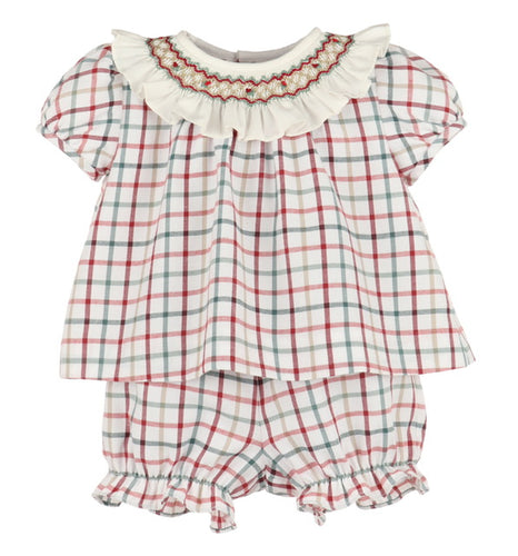 Dress your little one in timeless charm with the Tattersall Smocked Float & Diaper Set from Luli & Me. Featuring a delicate smocked, ruffle collar and cozy fall plaid, this set combines classic style with comfort, making it ideal for any autumn occasion. Perfectly designed for infant girls, it ensures she looks adorable while staying comfortable throughout the day.