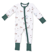 Load image into Gallery viewer, Angel Dear’s Pointer Pups and Duck Buddies 2 Way Zipper Footie wraps your little one in cozy comfort and charming style. Adorned with playful pointer puppies and ducks, it’s perfect for families who cherish outdoor adventures and makes an unforgettable newborn gift!
