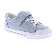 Load image into Gallery viewer, Introducing Footmates Jordan in Dusty Blue, the perfect canvas shoe loved by moms and kids alike. With its Velcro closure, this Footmates shoe is both stylish and convenient, making it a favorite for all ages. Add it to your shoe collection today!
