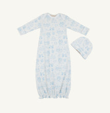 Load image into Gallery viewer, Wrap your newborn in the soft luxury of Pima cotton with this Adorable Everyday Gown &amp; Hat by The Beaufort Bonnet Company . The timeless toile print in Beale Street Blue or Hamptons Hot Pink brings classic charm to every moment. A perfect, heartfelt gift for your little one’s first days!
