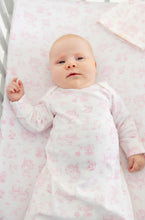 Load image into Gallery viewer, Wrap your newborn in the soft luxury of Pima cotton with this Adorable Everyday Gown &amp; Hat by The Beaufort Bonnet Company . The timeless toile print in Beale Street Blue or Hamptons Hot Pink brings classic charm to every moment. A perfect, heartfelt gift for your little one’s first days!
