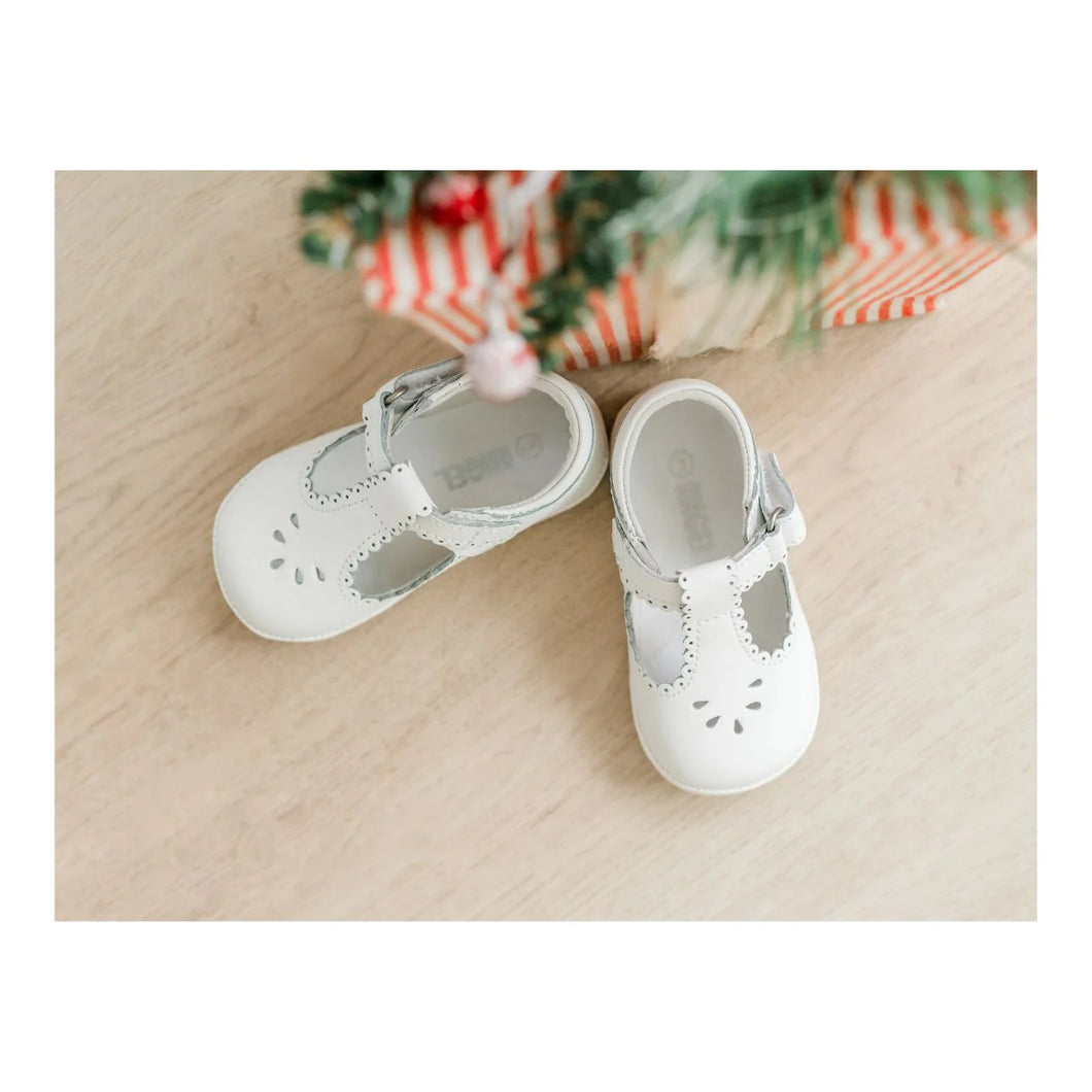 Dottie Scalloped T-Strap Mary Jane (Baby)