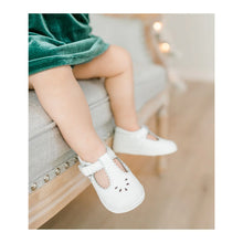 Load image into Gallery viewer, Dottie Scalloped T-Strap Mary Jane (Baby)
