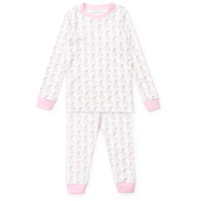 Load image into Gallery viewer, Give your little one the gift of comfort and joy with the Grayson Girls’ Pajama Pant Set in Easter Bunnies Pink by Lila and Hayes! Crafted from soft Pima cotton, this long sleeve set features an adorable Easter bunnies print, making bedtime an enchanting adventure. Let their dreams hop into a world of fun!

