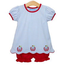 Load image into Gallery viewer, Dress your little girl in playful charm with the Apple Trio Bloomer Set by Trotter Street Kids! The blue gingham top, adorned with adorable apples, pairs beautifully with vibrant red bloomers—perfect for a joyful and memorable first day of school. Ready to inspire smiles and confidence every step!
