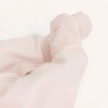 Load image into Gallery viewer, Sweet, classic, and made for everyday comfort, the Magnolia Baby Anna Bishop Footie - Pink is a timeless essential for your little one. Crafted from 100% Peruvian Pima cotton, it offers exceptional softness and breathability for delicate skin.
