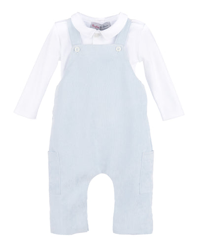 Dress your little one in timeless style with the Classic Boy Corduroy Longall from Sophie & Lucas. This light blue corduroy overall offers both comfort and durability, perfectly paired with a crisp white Peter Pan collar long sleeve tee for an effortlessly charming look. Ideal for everyday wear or special occasions, this outfit ensures your child stays cozy while looking classic.