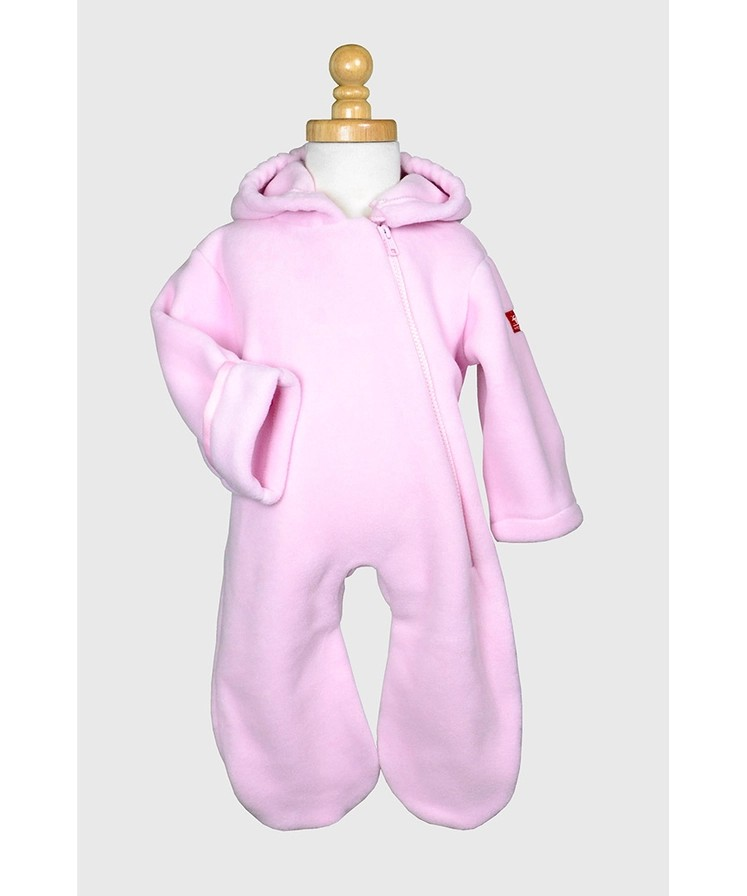 Bundle up your sweetie in this supersoft bunting made from pill-resistant Polartec® fabric that's easy to care for.

100% Polartec polyester
Machine wash, line dry