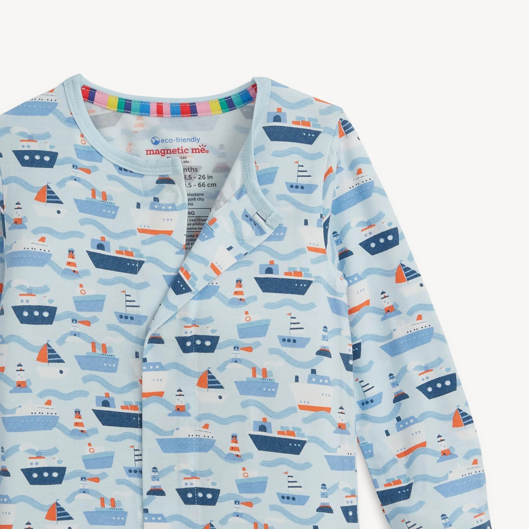 Infant Forever and All-Waves Footie Pajamas from Magnetic Me combine comfort and convenience for your little one. Featuring quick, quiet magnetic closures, these pajamas make dressing and nighttime changes effortless. Crafted from eco-friendly TENCEL™ modal, they offer a silky soft, breathable feel that’s gentle on sensitive skin. With natural temperature-regulating properties, they keep your baby warm in winter and cool in summer, ensuring cozy comfort all year long. A must-have essential for every parent 