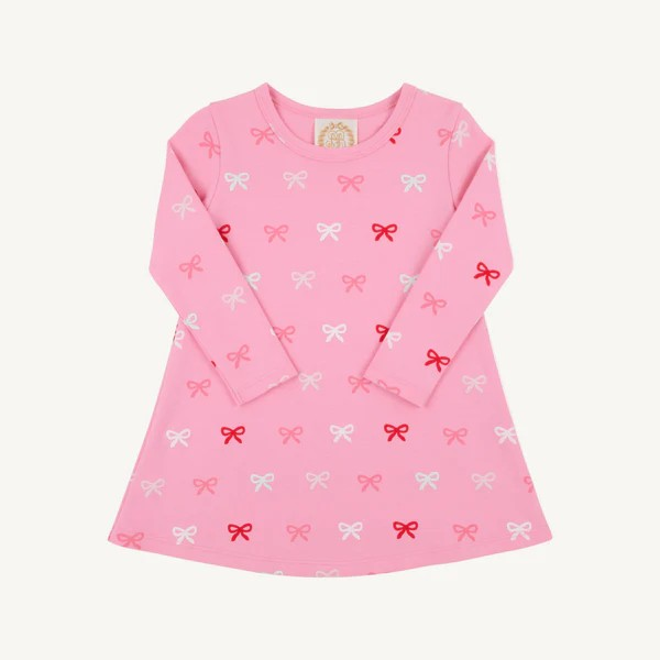 Our Long Sleeve Polly Play Dress is a must have for your little lady! Featuring Bitty Bows, this play dress is perfect for any plans she may have!