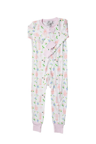 Dress your little one for sweet dreams with the Infant Girls En Pointe Zipper Pajamas. Crafted from 100% soft Pima cotton, this zipper pajama ensures gentle comfort all night long. The charming ballet print adorned with delicate pink bows adds a graceful touch, making bedtime feel special and playful. With a convenient zipper, changing is quick and easy, so she can dance right into a cozy, peaceful sleep.