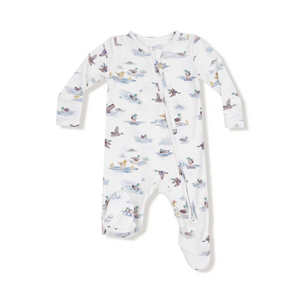 Wrap your baby in cozy comfort with the Migrating Mallards 2 Way Zipper Footie from Angel Dear. Crafted from soft, stretchy bamboo fabric, this footie ensures gentle warmth and flexibility all day and night. Its stylish migrating mallards print adds a timeless fall charm, making it perfect for every little adventurer. The convenient two-way zipper makes diaper changes quick and easy, so your baby stays comfortable and happy.