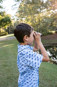 PRODOH&nbsp;Boys' Short Sleeve Fishing Shirt in Fish Print on Clear Sky Blue&nbsp;is made to last several seasons so you'll be able to pass down to others...keeping your outdoor traditions alive. Our short sleeve fishing shirt does not have a vented back for more versatile wearing options. This button-up fishing shirt is developed with new updated UV protective fabric and more secure buttons!

UPF 50+ 88% Polyester 12% Spandex Woven 4 Way Stretch Fabric
Machine Washable
Wrinkle and Stain-resistant
