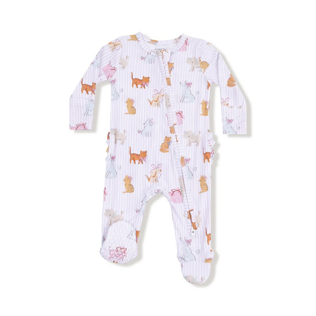 Fancy Pets 2 Way Zipper Ruffle Footie from Angel Dear. This Ruffle Back Zipper Footie makes changing your baby a snap! (Or as we like to say, a zip!) Made with luxuriously soft bamboo fabric and adorned with Angel Dear's signature prints, this footie brings endless oohs, aahs, and smiles. And the sweetest surprise? An adorable ruffle back detail for extra charm!