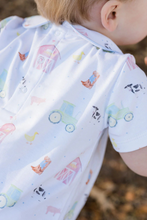 Load image into Gallery viewer, The Infant Boys Farm Life Knit Brooks Bubble from James &amp; Lottie offers a soft, cozy knit adorned with charming watercolor farm life prints. Its timeless silhouette, highlighted by a classic Peter Pan collar, makes it an adorable choice for your little boy’s fall events. Perfect for both comfort and style, this bubble outfit will quickly become a favorite addition to his seasonal wardrobe.
