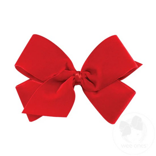 Satin and velvet together create a beautiful look for any special occasion or holiday photo. The perfect hair accessory to complement her festive fall and winter outfits. These bows are sure to stay in her hair all day with our patented WeeStay™ no-slip hair clip.
Approximate Size: 4” x 3” (1.5” Ribbon)