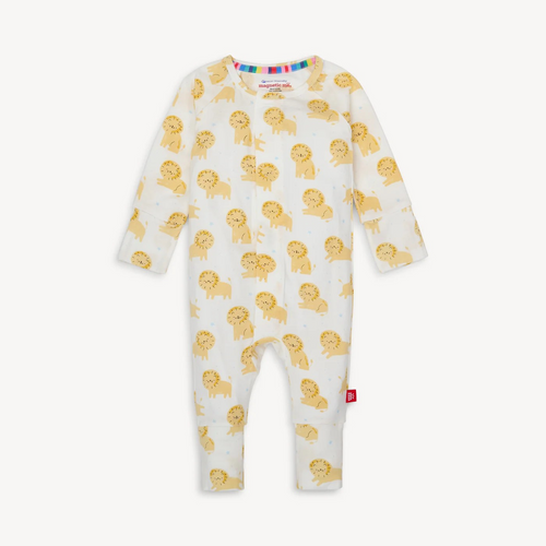 The Pride & Joy Infant Footie by Magnetic Me combines adorable style with practical design. Featuring a charming lion print on a soft ivory background, this footie makes dressing your baby delightful. Its magnetic closures allow for quick and easy diaper changes, saving time and fuss. Perfect for keeping your little one comfortable and stylish all day long.