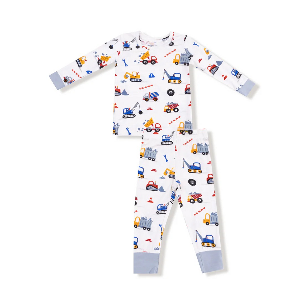 The Crayon Construction Long Sleeve Pajama Set by Angel Dear offers a cozy and playful option for your little one’s bedtime and lounging needs. Crafted from soft, breathable fabric with a relaxed fit, it ensures all-day comfort during cooler days and peaceful nights. Featuring a vibrant construction vehicle print, this 2-piece set brings fun to every snuggle and playtime. Available in toddler to kid sizes, it’s the perfect blend of comfort and style for your busy boy.