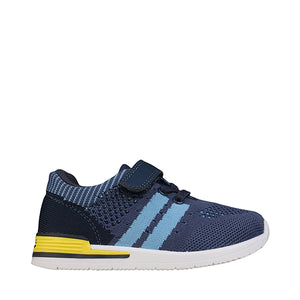 Anytime, anywhere, the Wynn Kids Sneaker is ready to take your little one on an adventure! Designed for all-day play, this sneaker features a breathable knit upper that offers flexibility and comfort. The elastic laces ensure a secure fit with easy on-and-off, while the foam cushion insole provides superior support for active feet. Whether exploring the playground, the park, or just running errands, the Wynn sneaker is built for comfort and durability, making it the perfect choice for your kiddo’s everyday 