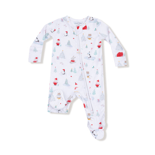 Keep your little one snug and cozy this Holiday season with the Santa Ski Friends 2 Way Zipper Footie from Angel Dear. Made from soft bamboo fabric, these pajamas feature playful skiing Santa & friends that add a touch of fun to bedtime. The convenient 2-way zipper makes dressing and diaper changes easy, while the warm material ensures comfort throughout chilly nights. Perfect for winter, these footed pajamas combine practicality and charm for peaceful sleep and happy dreams.