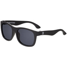 Load image into Gallery viewer, Elevate your mini’s everyday style with a pair of our classically cool Original Navigators! Ultra-stylish, well-made, and sun-safe for endless outdoor fun, these shades are perfect for your little adventurer or baby on the go. Each pair now comes with a microfiber storage bag that doubles as a cleaning cloth to keep your little one’s shades safe and clean.
