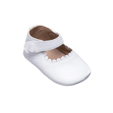 Load image into Gallery viewer, These adorable Mary Jane shoes combine style and comfort for your little one. Featuring soft construction with scalloped edges, extra cushioning in the leather insole, and a breathable lining to keep feet cozy. The supple, natural sheepskin lining adds a luxurious touch. The hook-and-loop strap with a decorative pearled button ensures easy wear. Flexible soles offer support and grip, with a classic Elephantito paw design on the rubber soles.

Soft construction with scalloped edges
Extra cushioning in leathe
