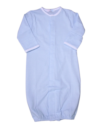 Crafted from 100% soft Pima cotton, this Infant Boys Blue Stripe Converter Gown offers gentle comfort for your little one. Its light blue and white stripes add classic charm, while the convenient design makes diaper changes quick and easy. Perfect for keeping your baby cozy and fuss-free.