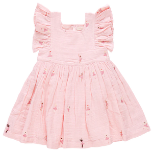 First Position! Tiny dancers effortlessly pirouette, leap and arabesque across a super soft, ballet-pink, 100% cotton double cloth gauze on our Girl Elsie Dress in Ballerina Embroidery. This flock favorite shape features delicate details including a flattering square neckline, fluttery ruffled sleeves, a swingy full skirt and a sparkly glitter button back closure.&nbsp;
