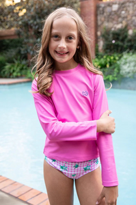 PRODOH Girls Reef Rashguard Swim Set in Fuchsia Pink Top and Pink Gingham Turtle Print is a classic swim style for active girls who love adventure and that coastal lifestyle! Pill and fade resistant to last several seasons so you'll be able to pass down to others...keeping your outdoor traditions alive. 

UPF 50+ 82% Nylon 18% Spandex
100% Polyester Lining
Pill and Fade Resistant
Rashguard Swim Shirt and Bikini Bottom
Designed in USA and Im