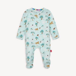 The Central Bark Zipper Footie is a must-have for everyday wear and nighttime comfort. Featuring quick, quiet magnetic closures, it makes dressing and middle-of-the-night changes effortless. Crafted from eco-friendly TENCEL™ modal, this footie is silky soft, breathable, and gentle on sensitive skin. Its temperature-regulating fabric keeps your little one warm in winter, cool in summer, and comfortable all year long. Experience convenience and cozy softness in one perfect piece.